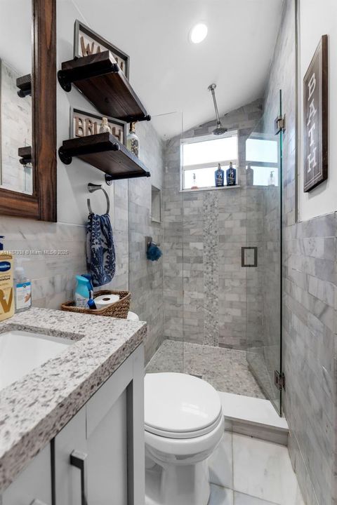 Recently Sold: $549,900 (2 beds, 2 baths, 1015 Square Feet)