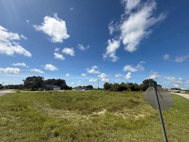 Vendido Recientemente: $15,000 (0.26 acres)