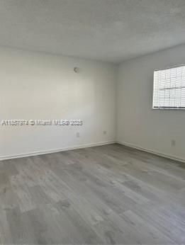 合同活跃: $1,299,000 (0 贝兹, 0 浴室, 0 平方英尺)