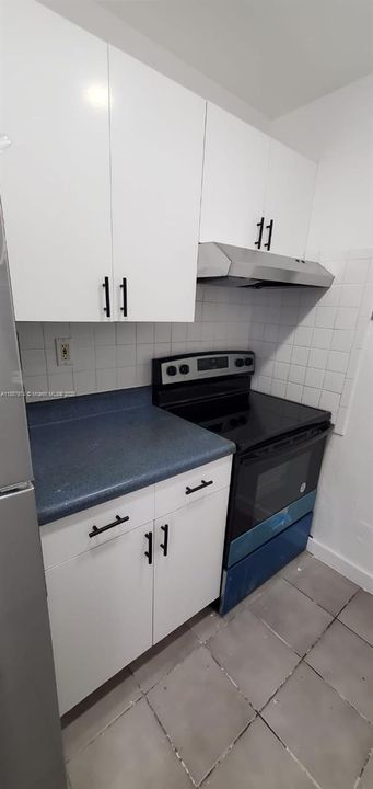 合同活跃: $1,299,000 (0 贝兹, 0 浴室, 0 平方英尺)