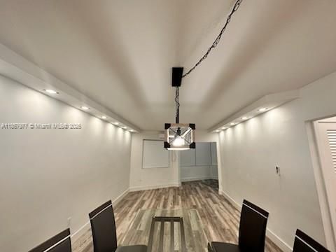 Active With Contract: $125,000 (1 beds, 1 baths, 660 Square Feet)