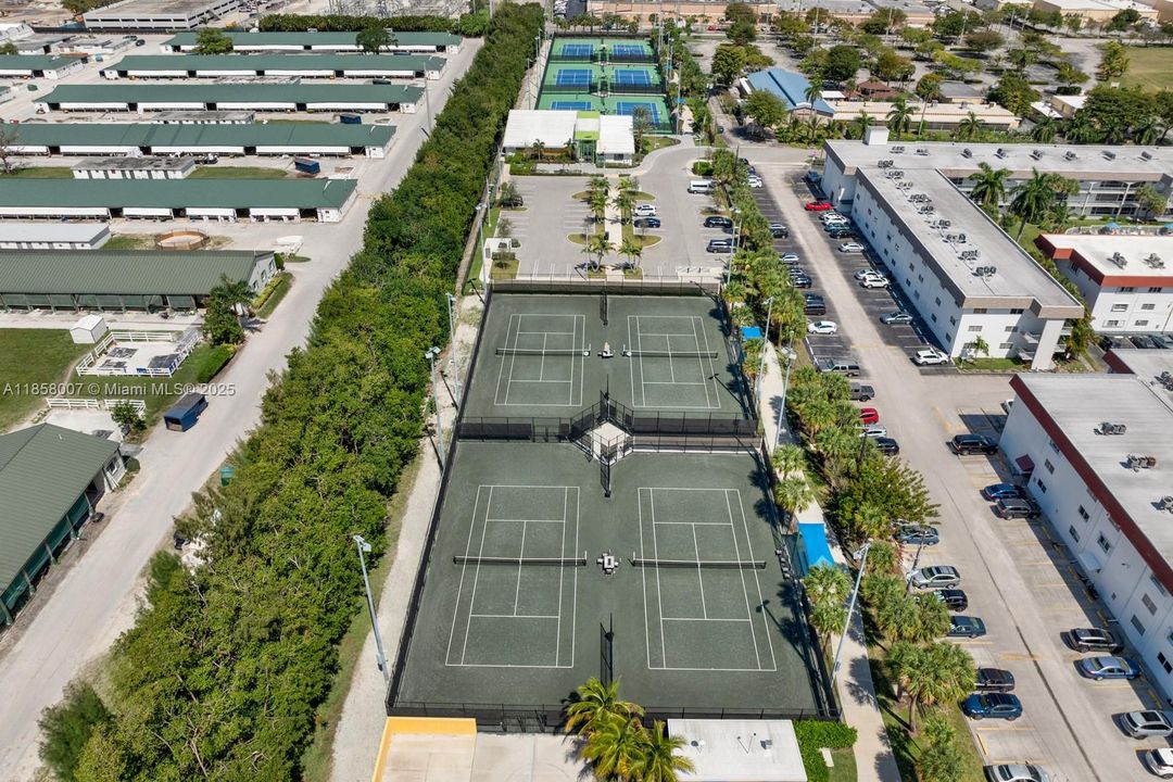Multiple Tennis Courts