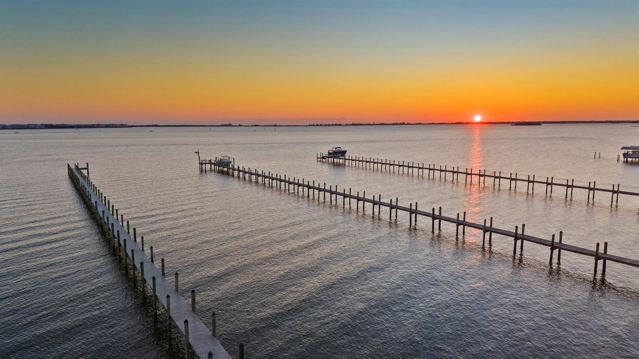 Dock