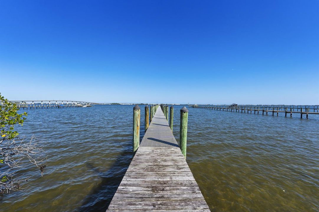 Dock