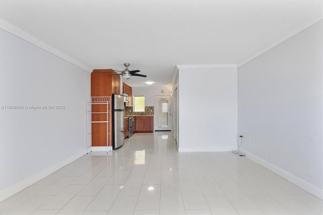 En Venta: $198,900 (0 camas, 1 baños, 400 Pies cuadrados)