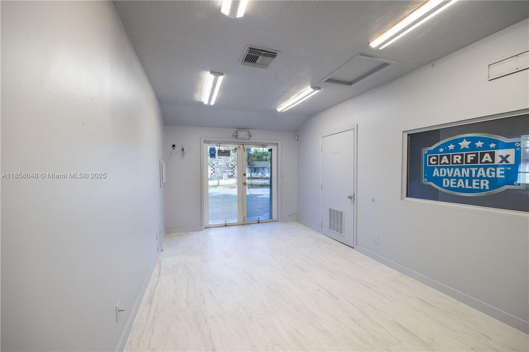 Recently Rented: $7,900 (0 beds, 0 baths, 0 Square Feet)