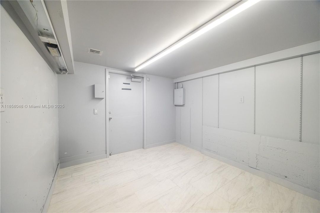 Recently Rented: $7,900 (0 beds, 0 baths, 0 Square Feet)