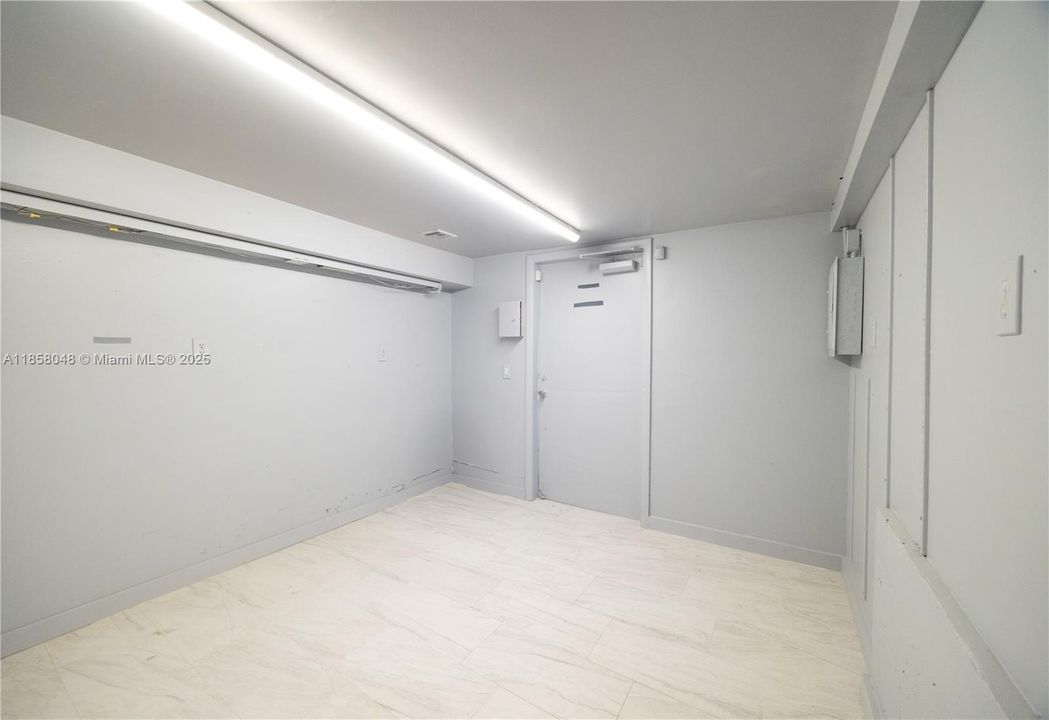 Recently Rented: $7,900 (0 beds, 0 baths, 0 Square Feet)