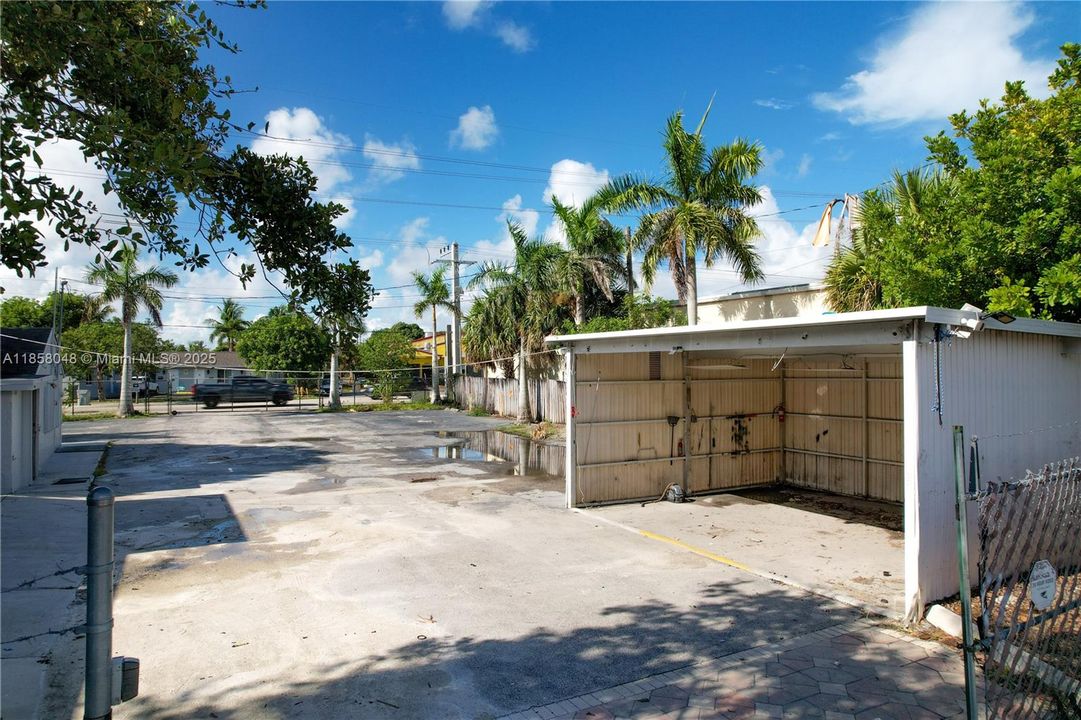 Recently Rented: $7,900 (0 beds, 0 baths, 0 Square Feet)
