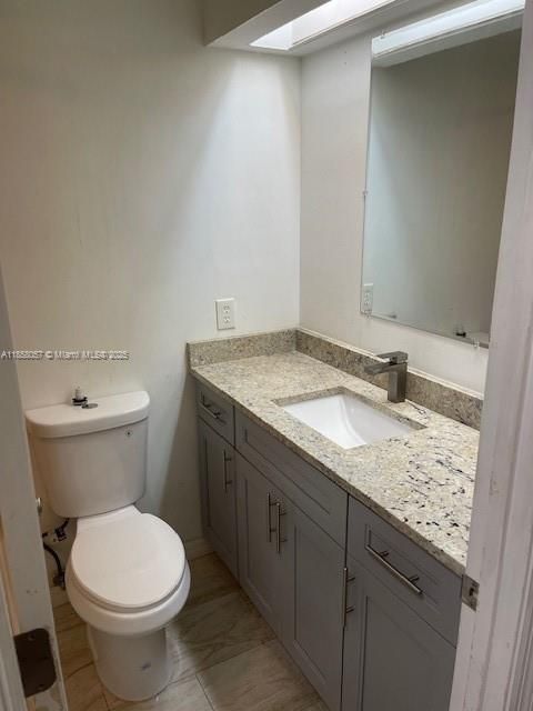 待售: $315,000 (4 贝兹, 2 浴室, 1750 平方英尺)