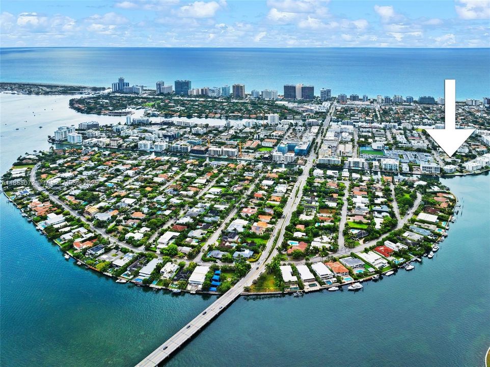 На продажу: $315,000 (1 спален, 1 ванн, 700 Квадратных фут)