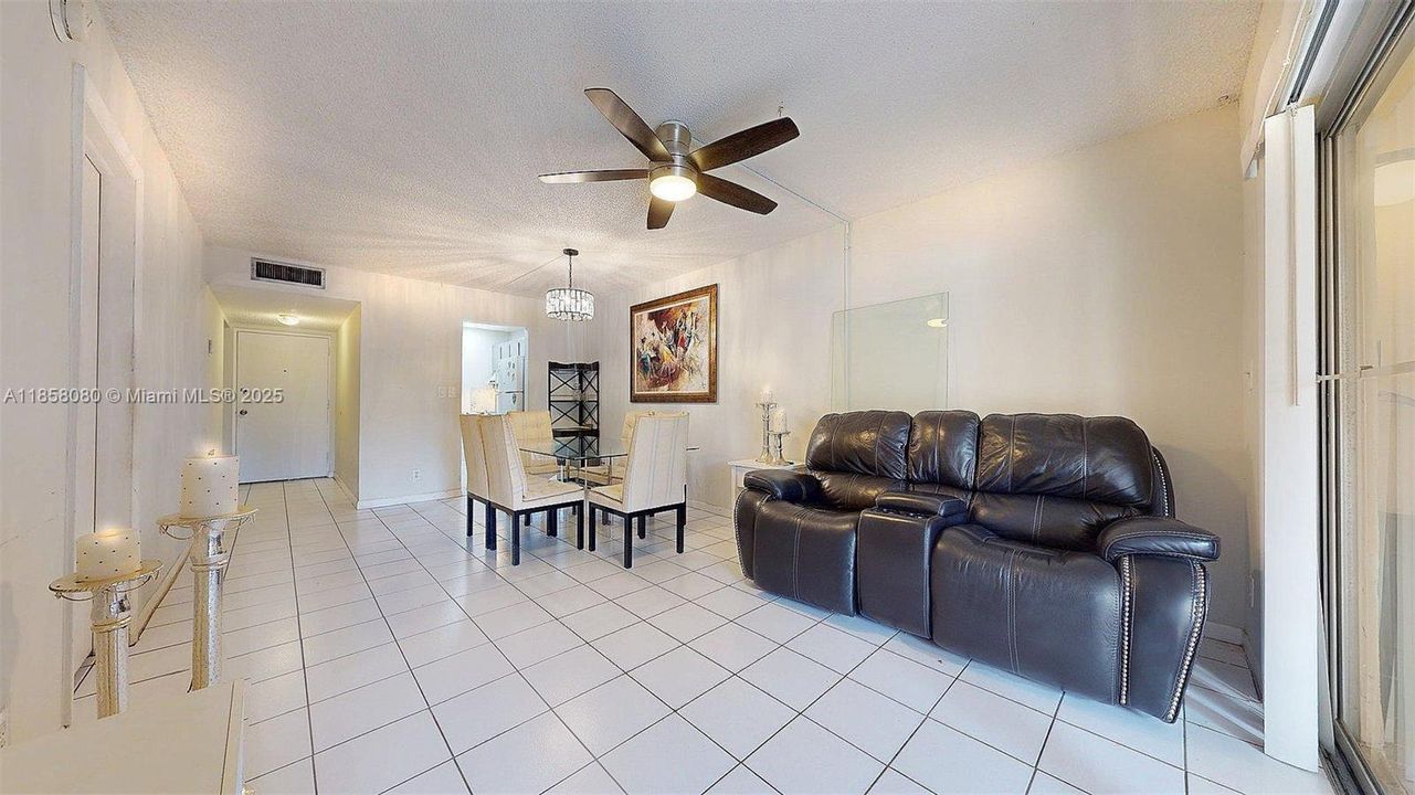 En Venta: $135,000 (1 camas, 1 baños, 690 Pies cuadrados)