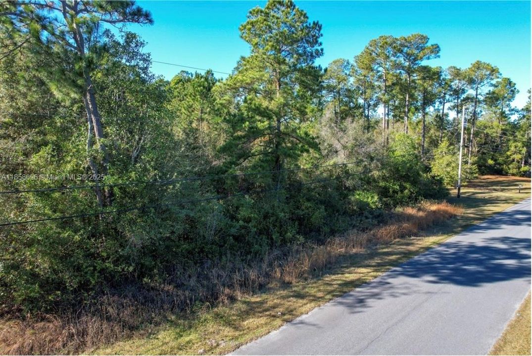 На продажу: $126,000 (1.00 acres)