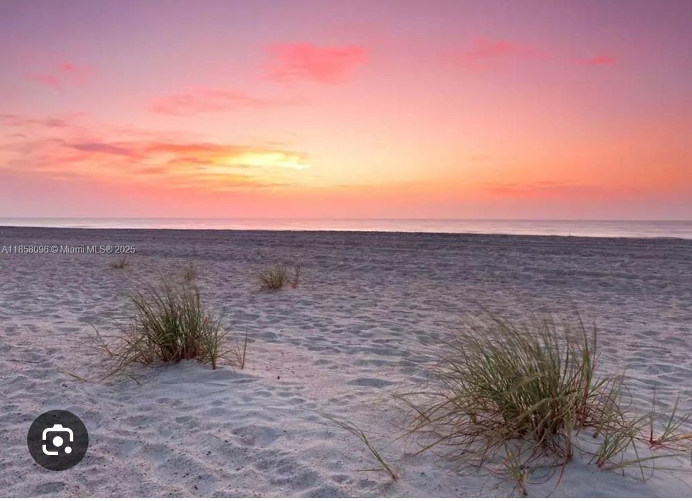 На продажу: $126,000 (1.00 acres)