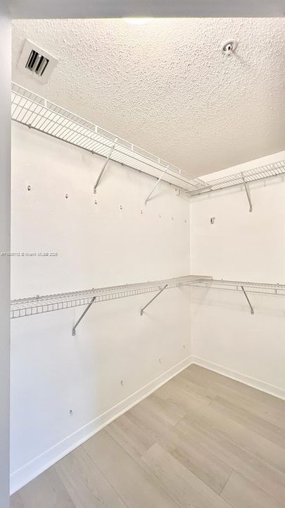 Recientemente alquilado: $2,150 (1 camas, 1 baños, 768 Pies cuadrados)