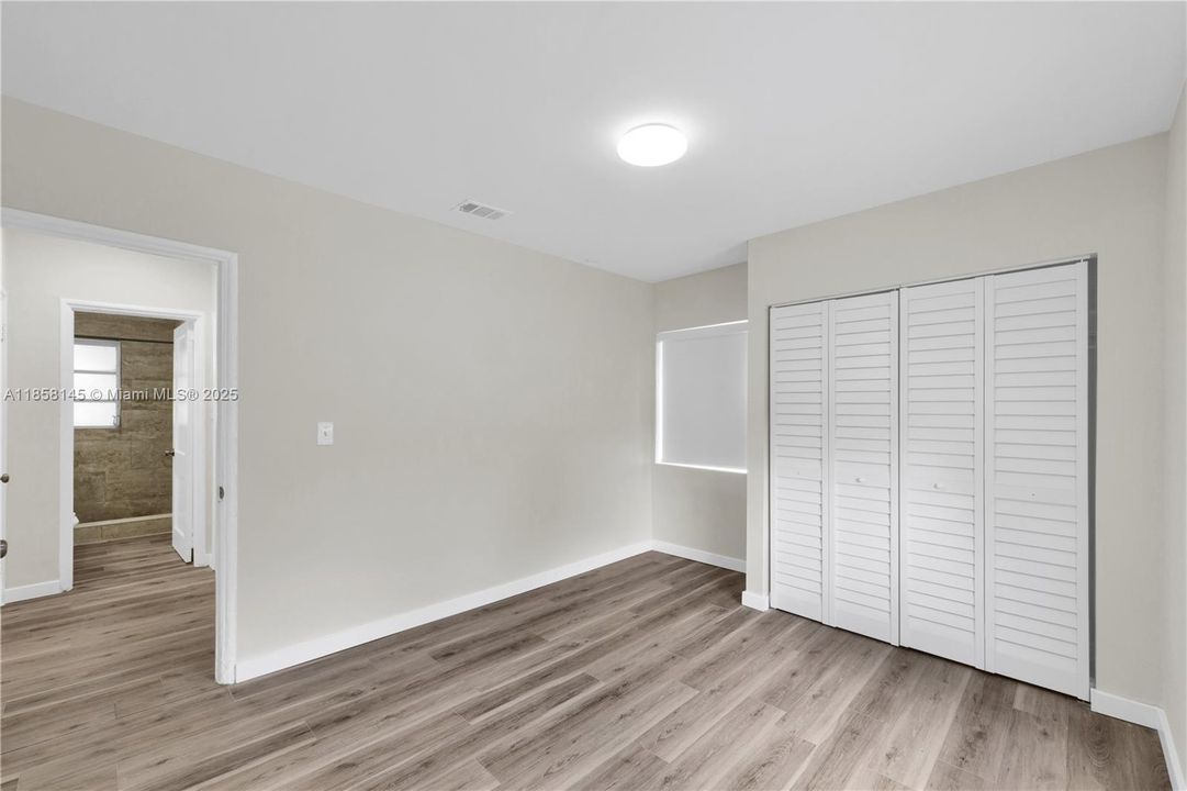 Recently Sold: $520,000 (3 beds, 1 baths, 1065 Square Feet)