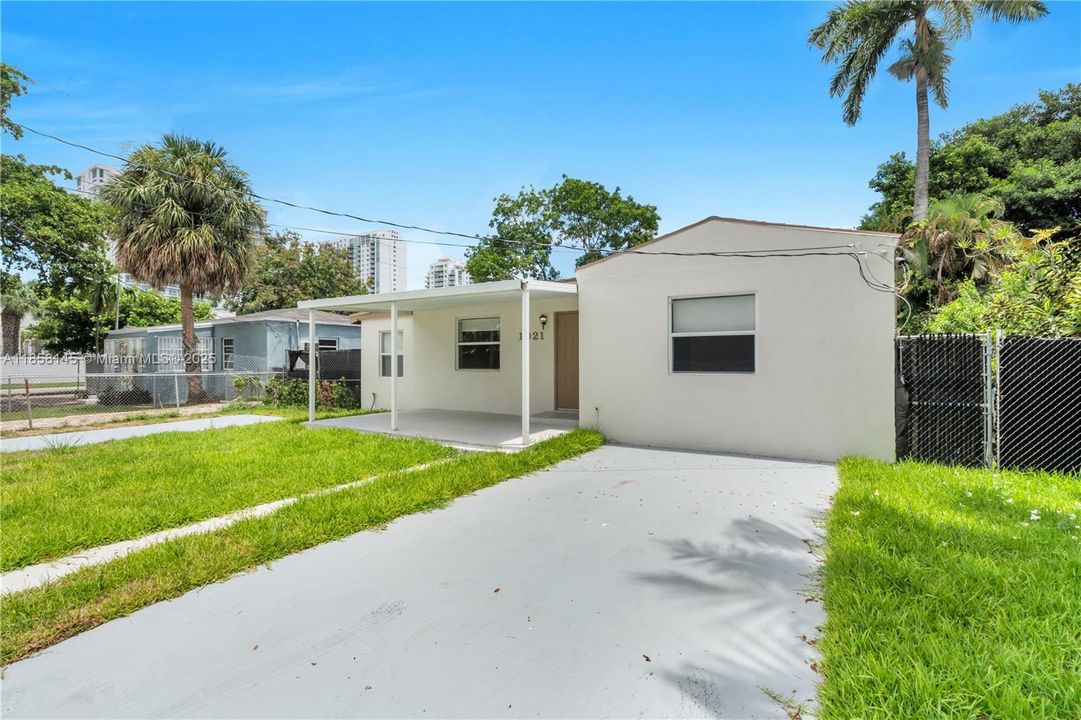 Recently Sold: $520,000 (3 beds, 1 baths, 1065 Square Feet)