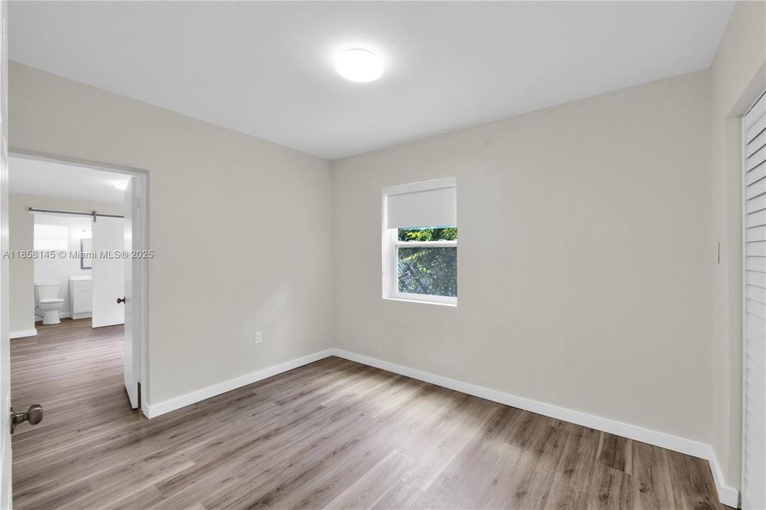 Recently Sold: $520,000 (3 beds, 1 baths, 1065 Square Feet)