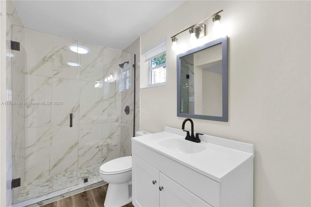 Recently Sold: $520,000 (3 beds, 1 baths, 1065 Square Feet)