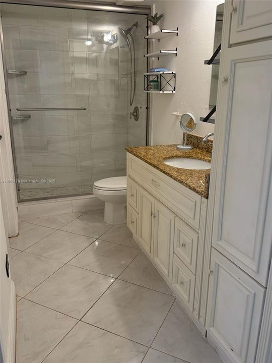 最近售出: $315,000 (3 贝兹, 2 浴室, 1160 平方英尺)