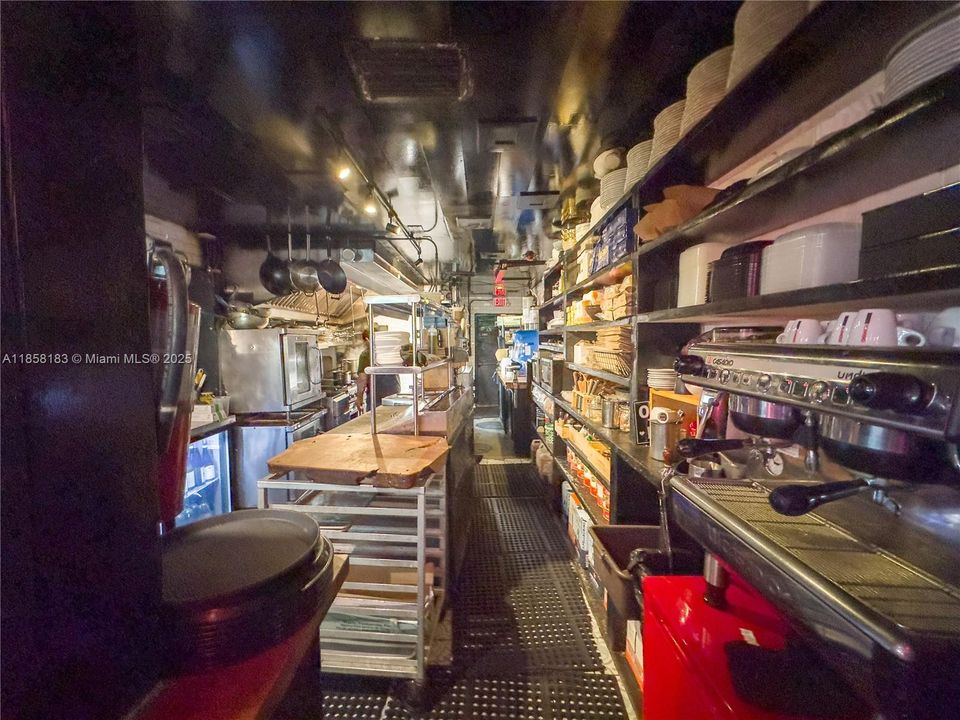 待售: $1,700,000 (0 贝兹, 0 浴室, 0 平方英尺)