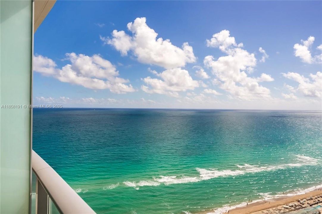 待售: $599,000 (1 贝兹, 1 浴室, 852 平方英尺)