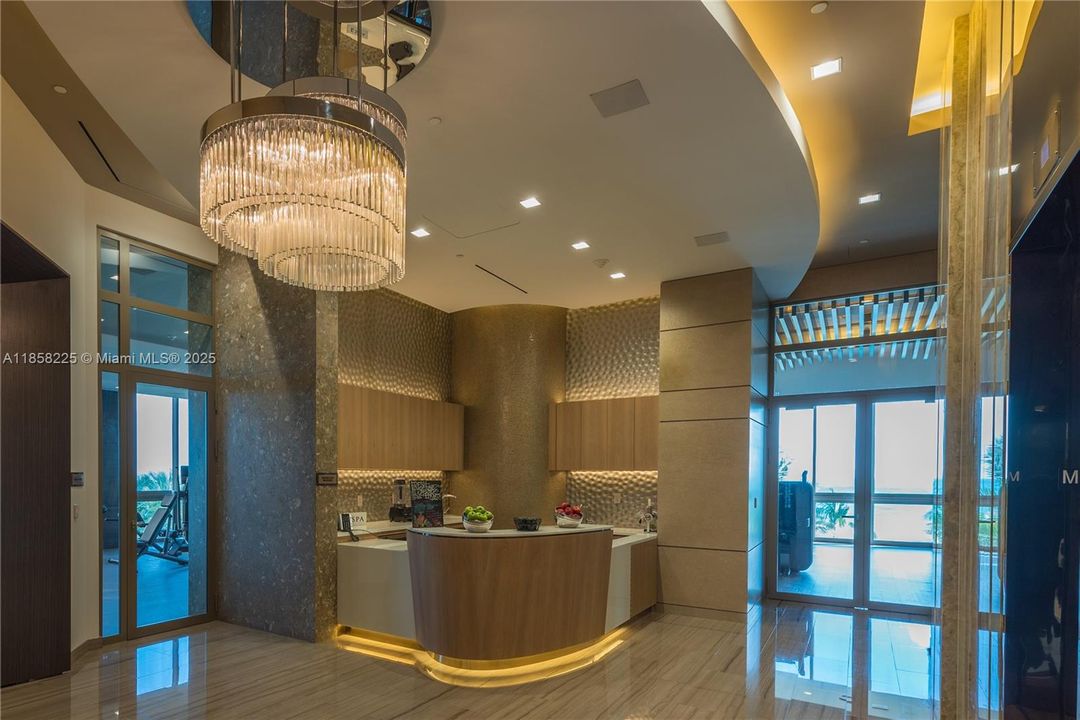 待售: $7,300,000 (4 贝兹, 6 浴室, 4609 平方英尺)