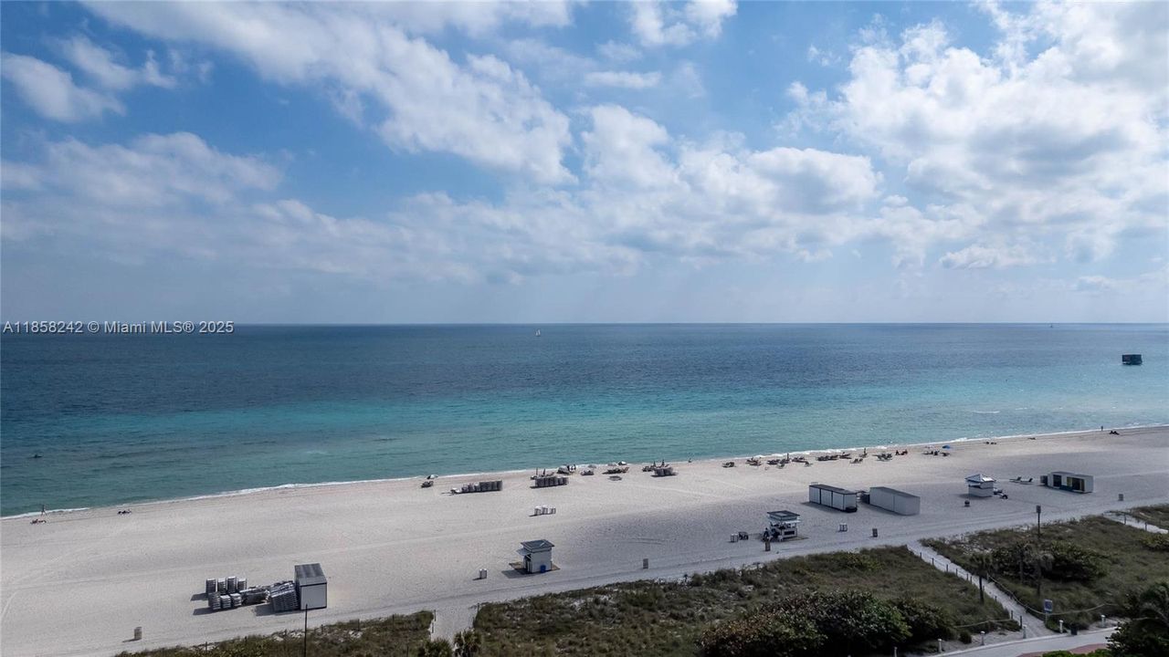 For Sale: $5,450,000 (4 beds, 4 baths, 3640 Square Feet)