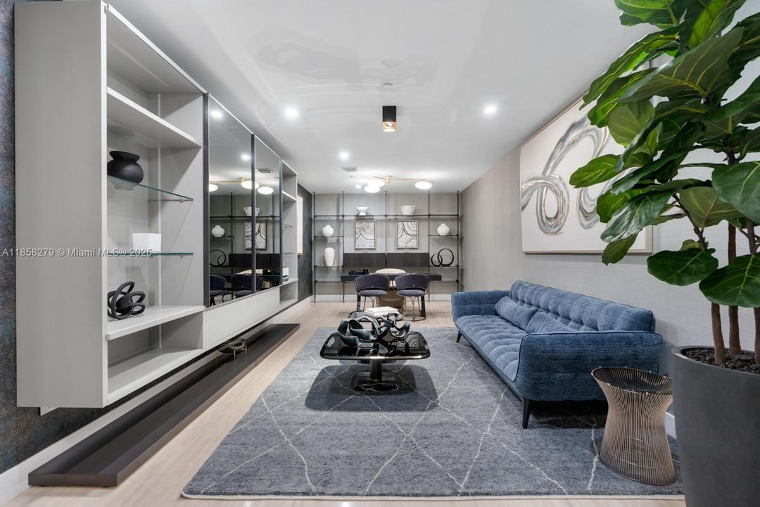 待售: $17,999,000 (6 贝兹, 6 浴室, 6049 平方英尺)