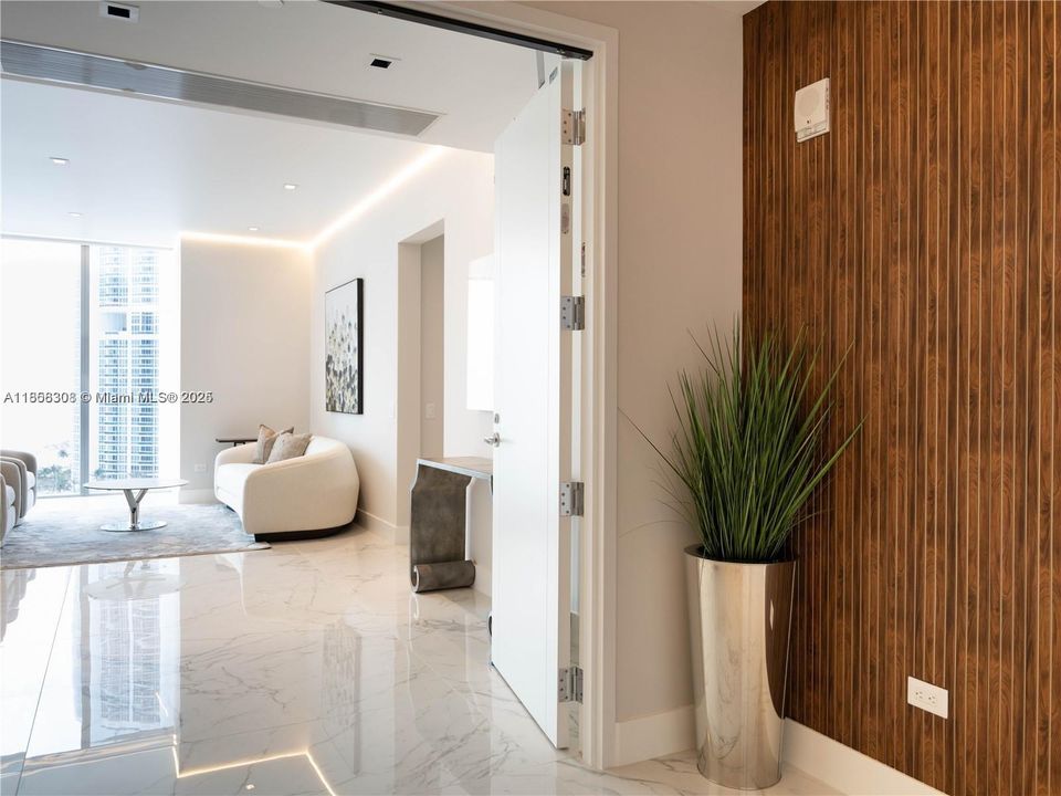 На продажу: $7,500,000 (4 спален, 5 ванн, 3252 Квадратных фут)