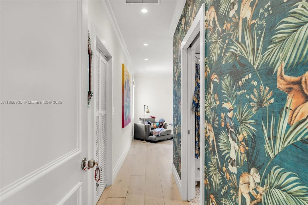 For Sale: $4,545,000 (6 beds, 5 baths, 3436 Square Feet)