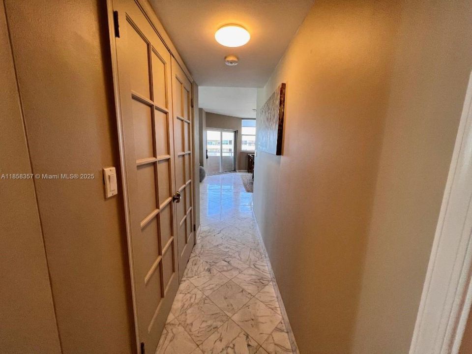 Недавно арендовано: $3,500 (2 спален, 2 ванн, 1380 Квадратных фут)