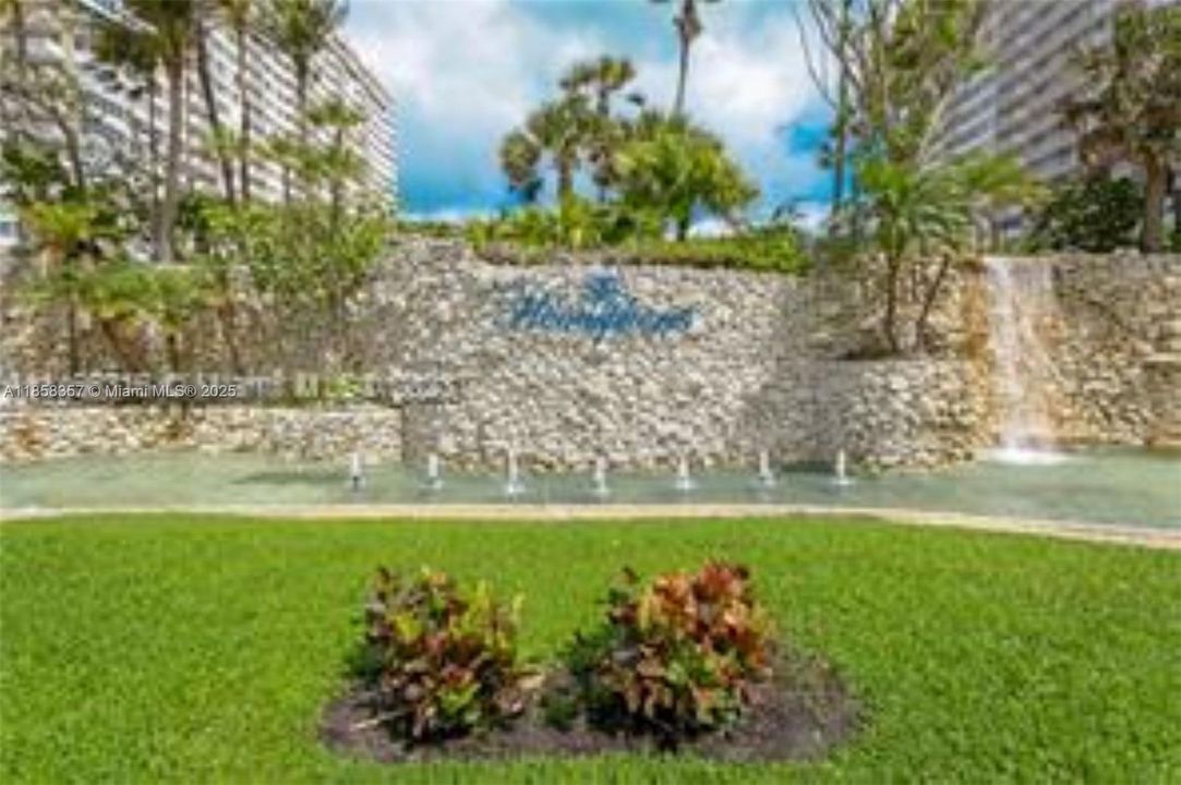 Недавно арендовано: $3,500 (2 спален, 2 ванн, 1380 Квадратных фут)