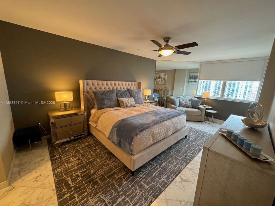 Недавно арендовано: $3,500 (2 спален, 2 ванн, 1380 Квадратных фут)