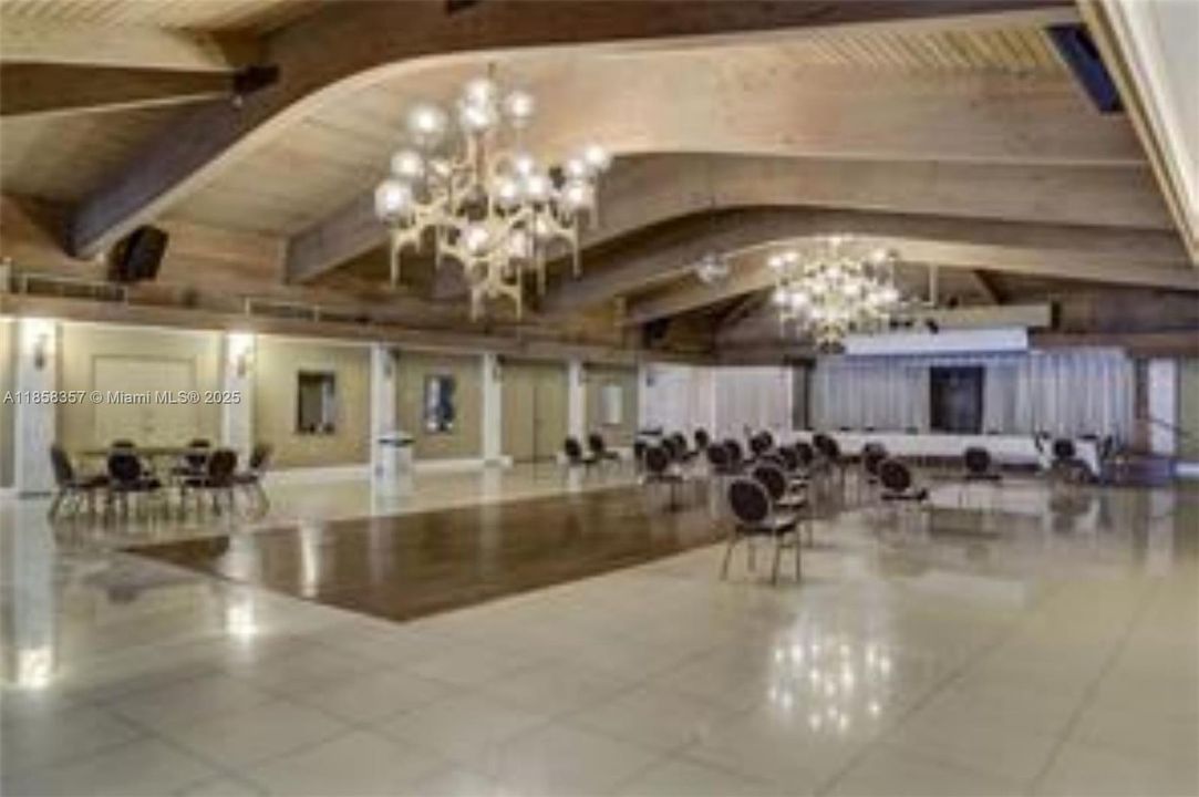 Недавно арендовано: $3,500 (2 спален, 2 ванн, 1380 Квадратных фут)