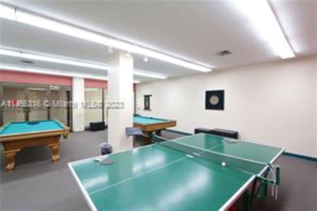 Недавно арендовано: $3,500 (2 спален, 2 ванн, 1380 Квадратных фут)