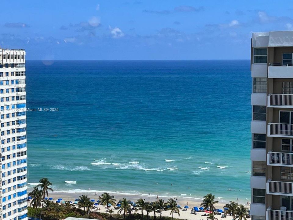 Недавно арендовано: $3,500 (2 спален, 2 ванн, 1380 Квадратных фут)