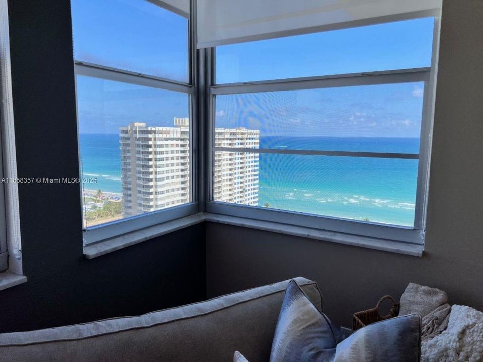 Недавно арендовано: $3,500 (2 спален, 2 ванн, 1380 Квадратных фут)