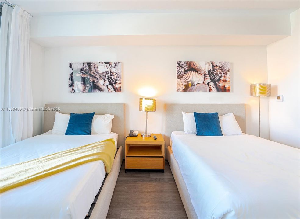 最近售出: $435,000 (2 贝兹, 2 浴室, 1030 平方英尺)