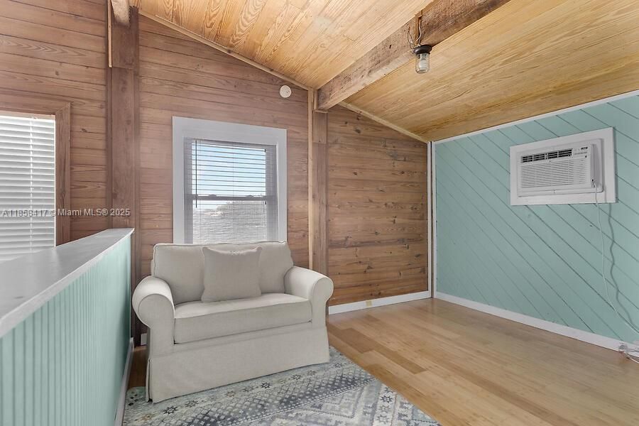 Loaf/Extra room or sitting area in Second floor