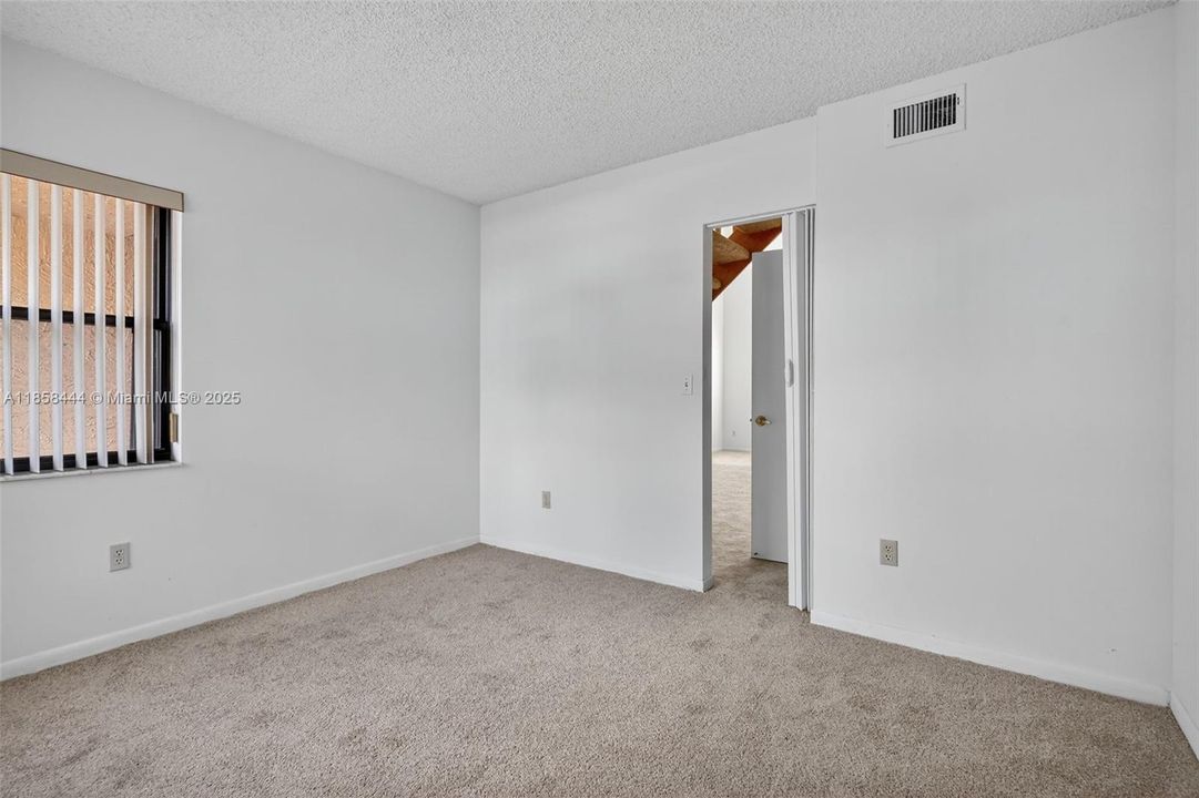 For Sale: $420,000 (3 beds, 2 baths, 1302 Square Feet)