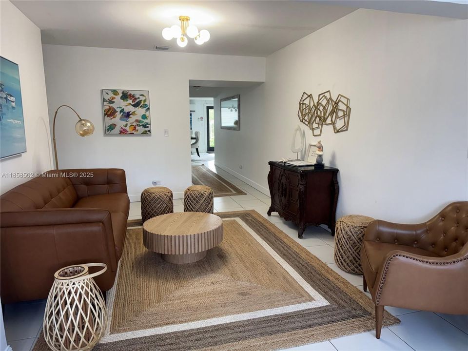 For Rent: $6,000 (3 beds, 2 baths, 2074 Square Feet)