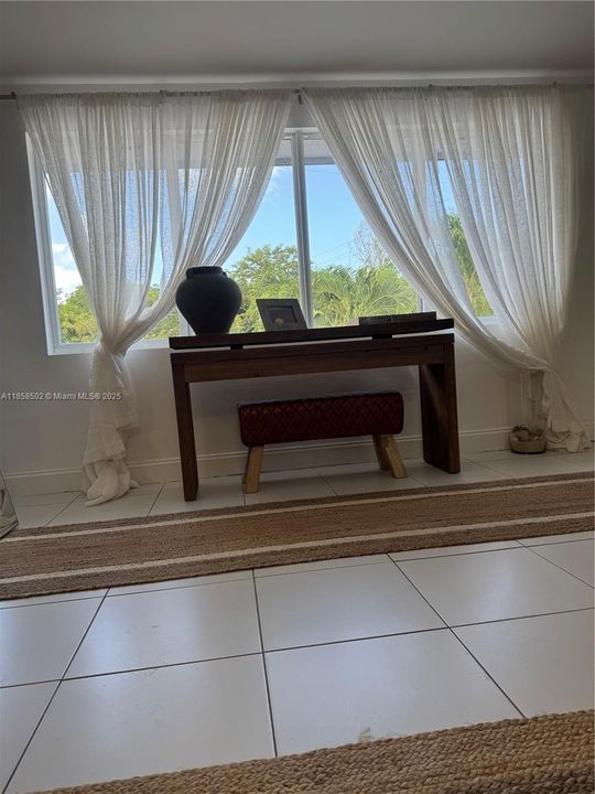 For Rent: $6,000 (3 beds, 2 baths, 2074 Square Feet)