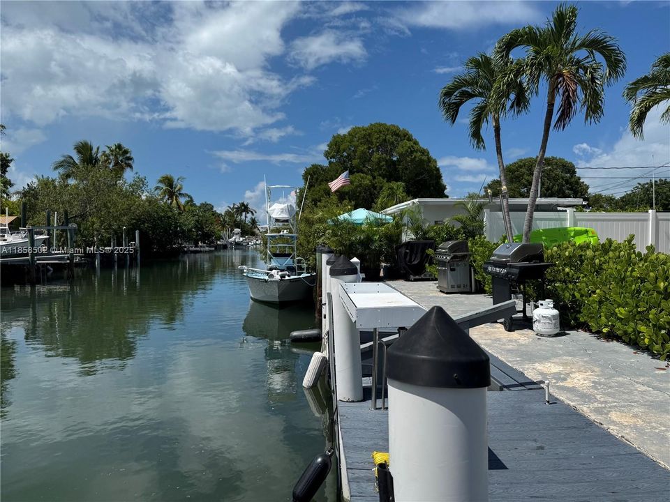 For Rent: $6,000 (3 beds, 2 baths, 2074 Square Feet)