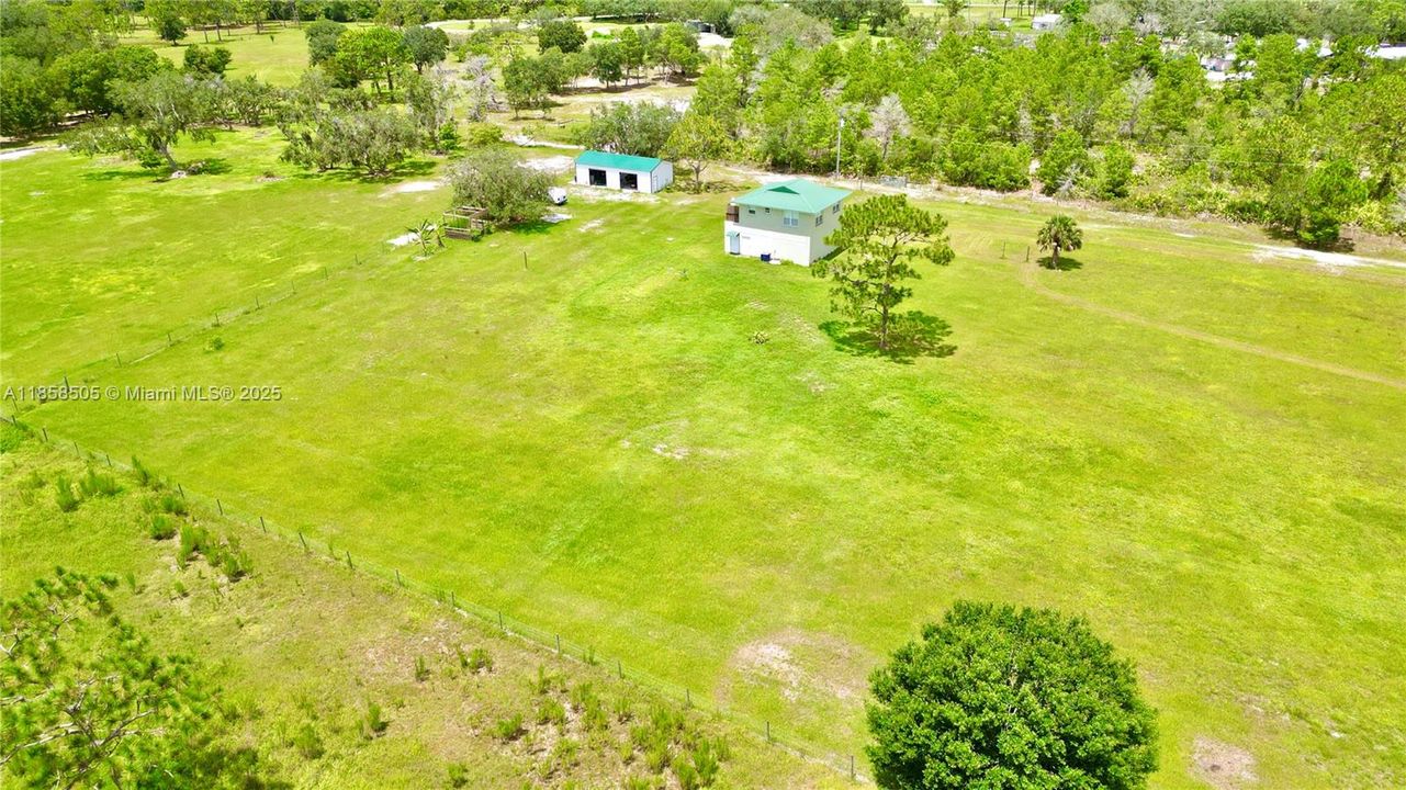 待售: $460,000 (2 贝兹, 1 浴室, 0 平方英尺)