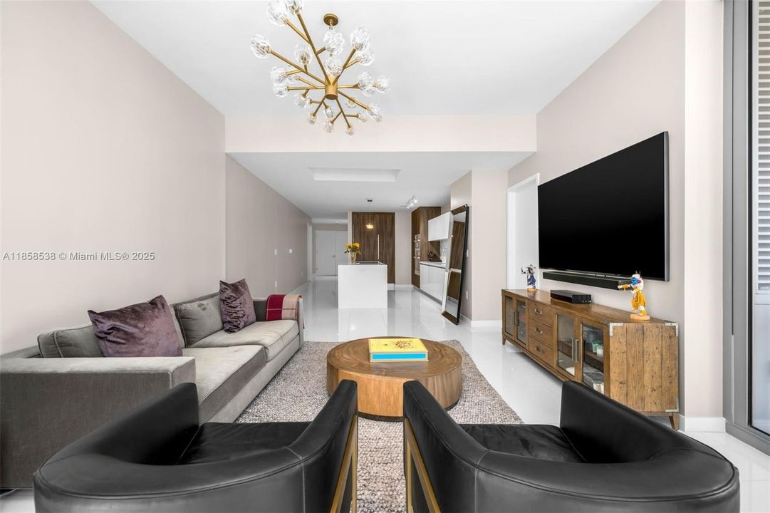 Vendido Recientemente: $1,650,000 (3 camas, 4 baños, 2188 Pies cuadrados)