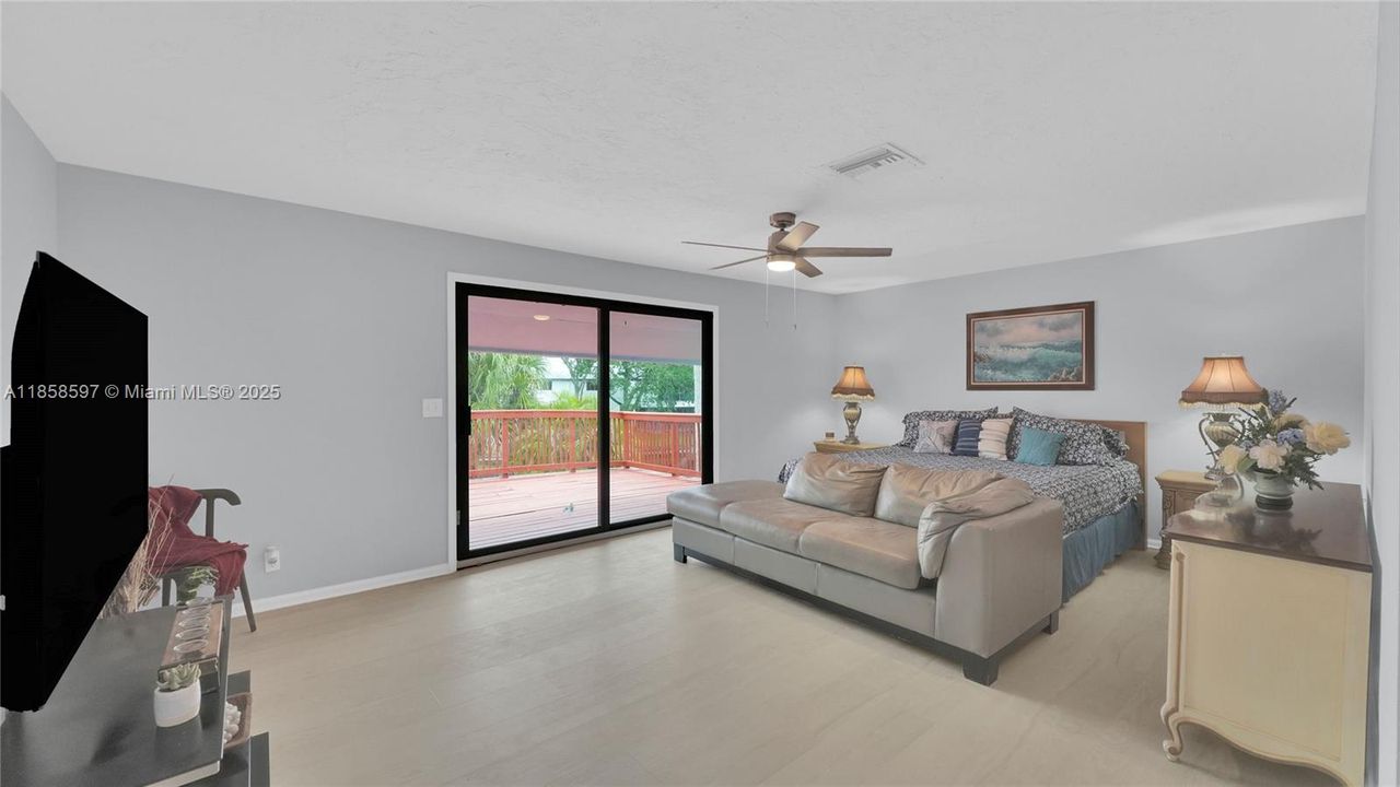 Недавно арендовано: $7,500 (4 спален, 3 ванн, 3882 Квадратных фут)