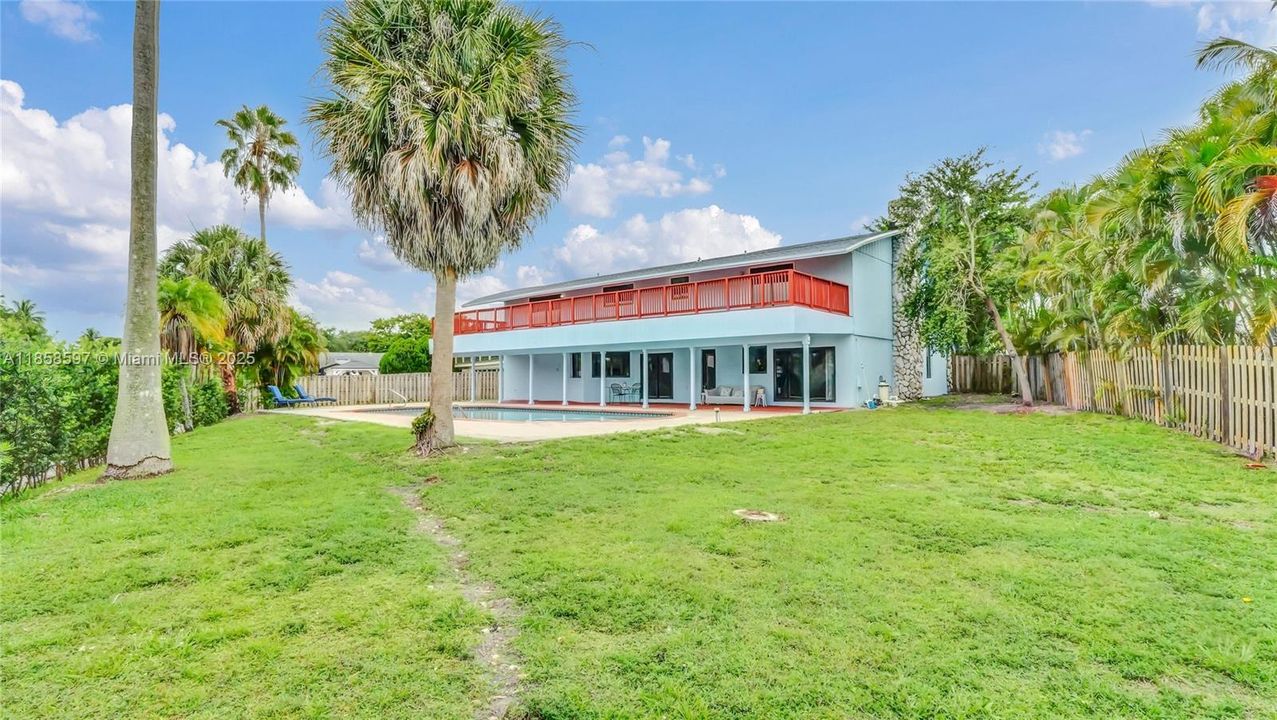 Недавно арендовано: $7,500 (4 спален, 3 ванн, 3882 Квадратных фут)