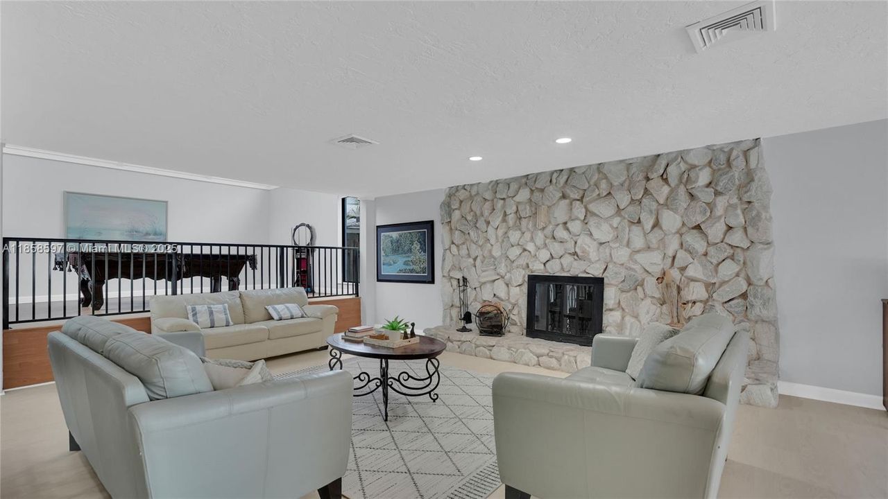 Недавно арендовано: $7,500 (4 спален, 3 ванн, 3882 Квадратных фут)