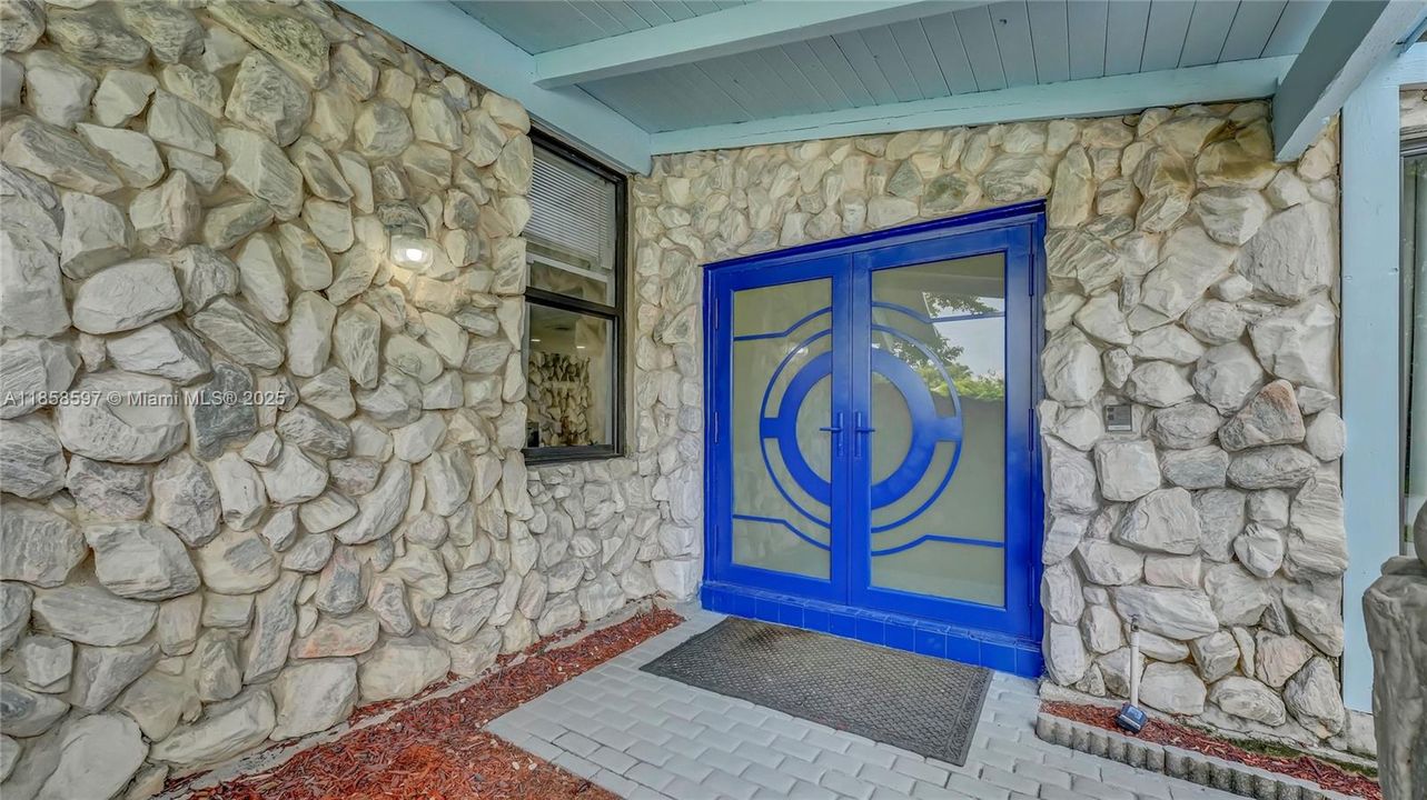 Недавно арендовано: $7,500 (4 спален, 3 ванн, 3882 Квадратных фут)